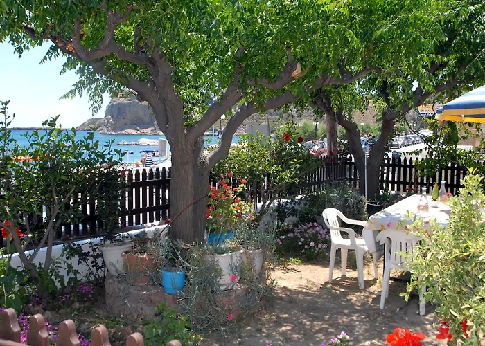 Stegnailion * Archangelos (Rhodes)