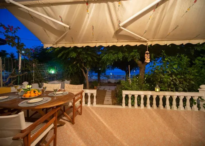 Stegnailion * Archangelos (Rhodes)